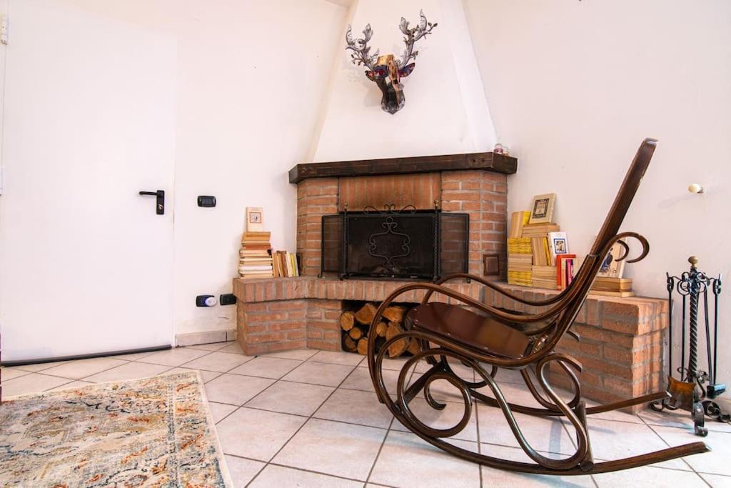 Casolara: Ospitalita Su Misura Apartment Castello di Serravalle Екстериор снимка